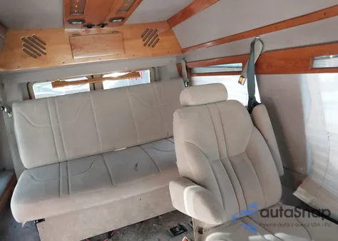 1998 Dodge Ram Van 1500 Commercial/Conversion z USA, uszkodzony, nr VIN 2B6HB11Y7WK106173